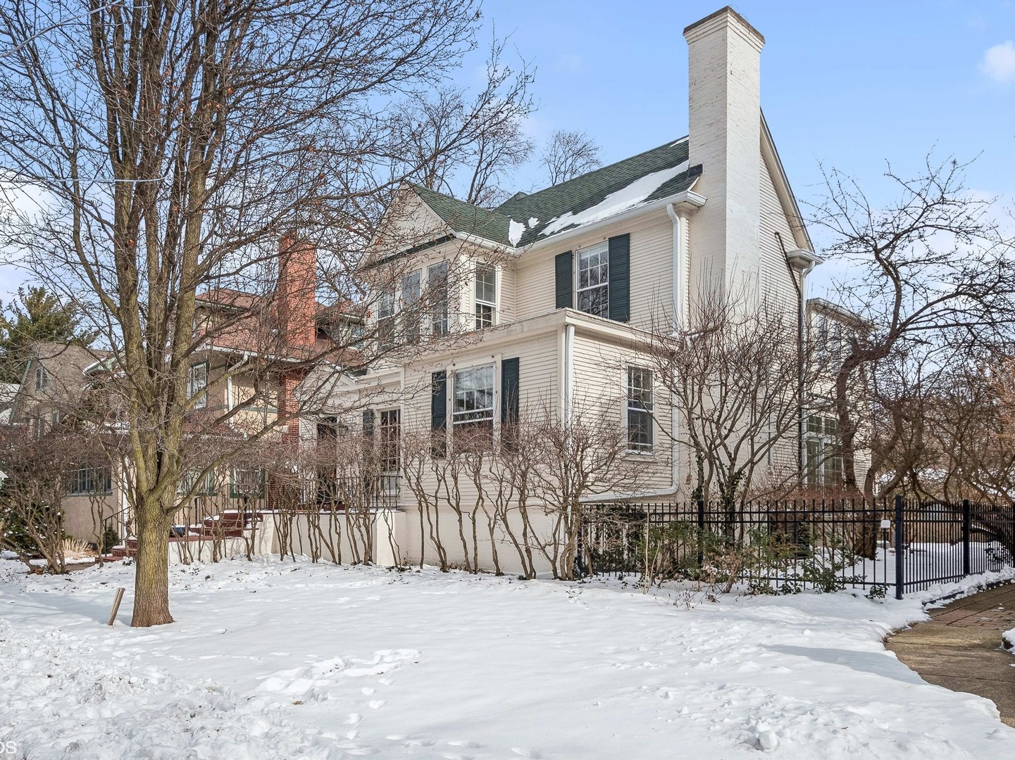 725 Michigan Avenue
