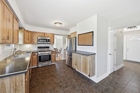 Tiny photo for 1050 APPLEWOOD Lane, Algonquin, IL 60102 (MLS # 12780119)