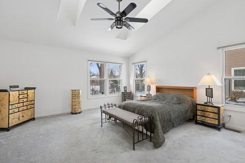 Tiny photo for 62 S Fiore Parkway, Vernon Hills, IL 60061 (MLS # 12492080)