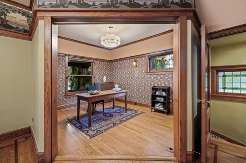 Tiny photo for 141 Kenilworth Avenue, Kenilworth, IL 60043 (MLS # 12488918)