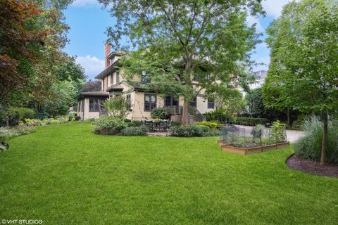Tiny photo for 141 Kenilworth Avenue, Kenilworth, IL 60043 (MLS # 12488918)