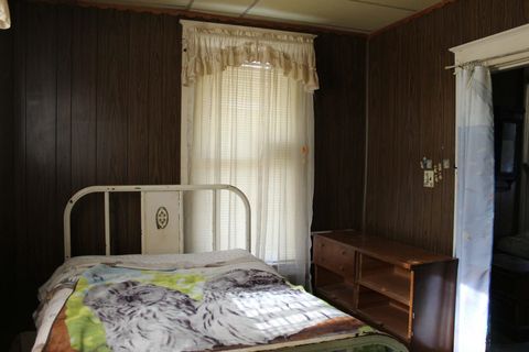 Tiny photo for 311 Wabash Avenue, Centralia, IL 62801 (MLS # 100000073)