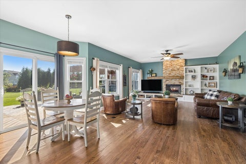 Tiny photo for 5243 Greenshire Circle, Lake In The Hills, IL 60156 (MLS # 12697159)
