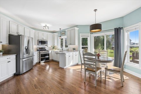 Tiny photo for 5243 Greenshire Circle, Lake In The Hills, IL 60156 (MLS # 12697159)