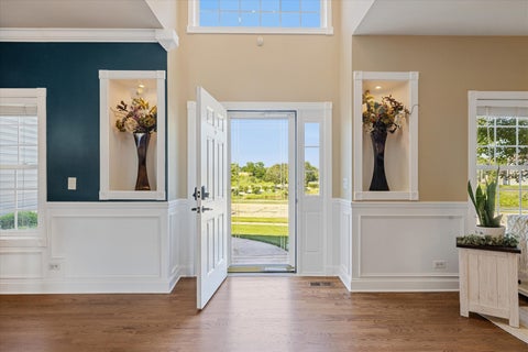 Tiny photo for 5243 Greenshire Circle, Lake In The Hills, IL 60156 (MLS # 12697159)