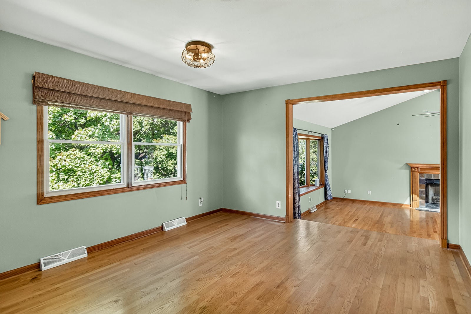 2105 W Bedford Road