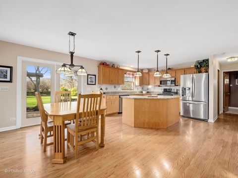 Tiny photo for 230 Plumtree Lane, West Chicago, IL 60185 (MLS # 12610826)