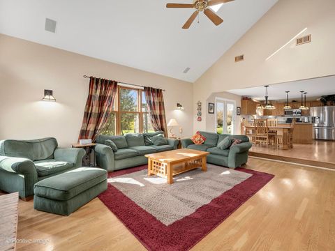 Tiny photo for 230 Plumtree Lane, West Chicago, IL 60185 (MLS # 12610826)