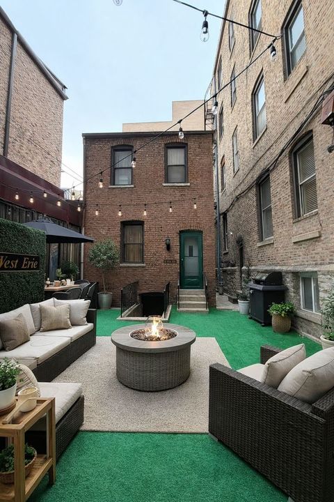 642 N Dearborn Street CH Chicago IL 60654