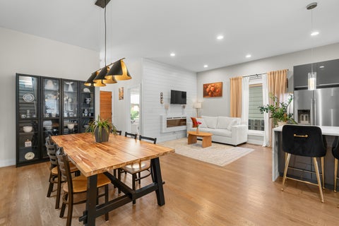 Tiny photo for 5047 W Winnemac Avenue, Chicago, IL 60630 (MLS # 12754500)