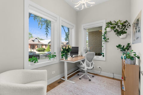 Tiny photo for 5047 W Winnemac Avenue, Chicago, IL 60630 (MLS # 12754500)