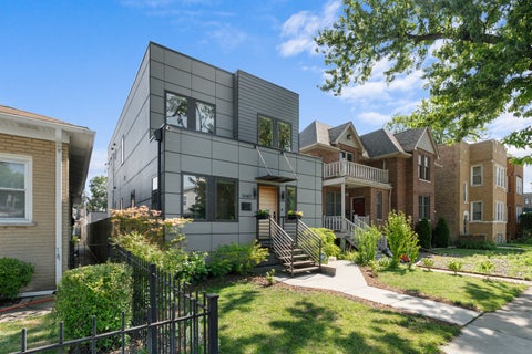 Tiny photo for 5047 W Winnemac Avenue, Chicago, IL 60630 (MLS # 12754500)
