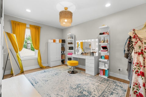Tiny photo for 5047 W Winnemac Avenue, Chicago, IL 60630 (MLS # 12754500)