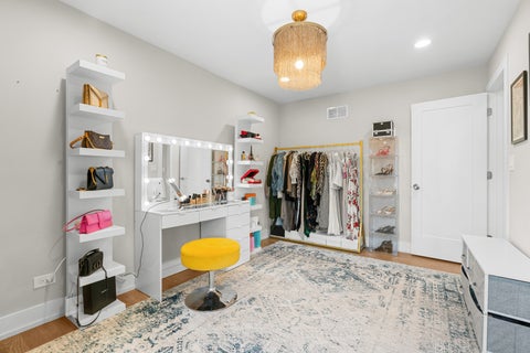 Tiny photo for 5047 W Winnemac Avenue, Chicago, IL 60630 (MLS # 12754500)
