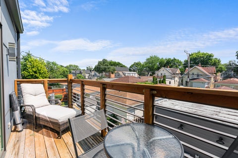 Tiny photo for 5047 W Winnemac Avenue, Chicago, IL 60630 (MLS # 12754500)