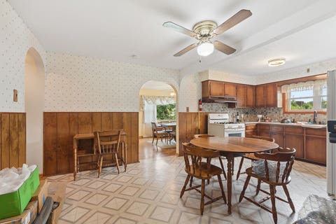 Tiny photo for 19422 Interurban Avenue, Chicago Heights, IL 60411 (MLS # 12697808)