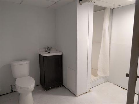 Tiny photo for 501 W 8TH Street, Davenport, IA 52803 (MLS # 12549326)