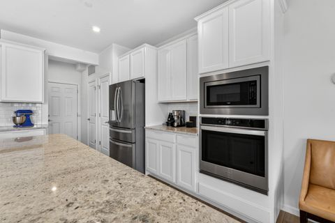 Tiny photo for 2204 Weatherbee Lane, Naperville, IL 60563 (MLS # 12610780)