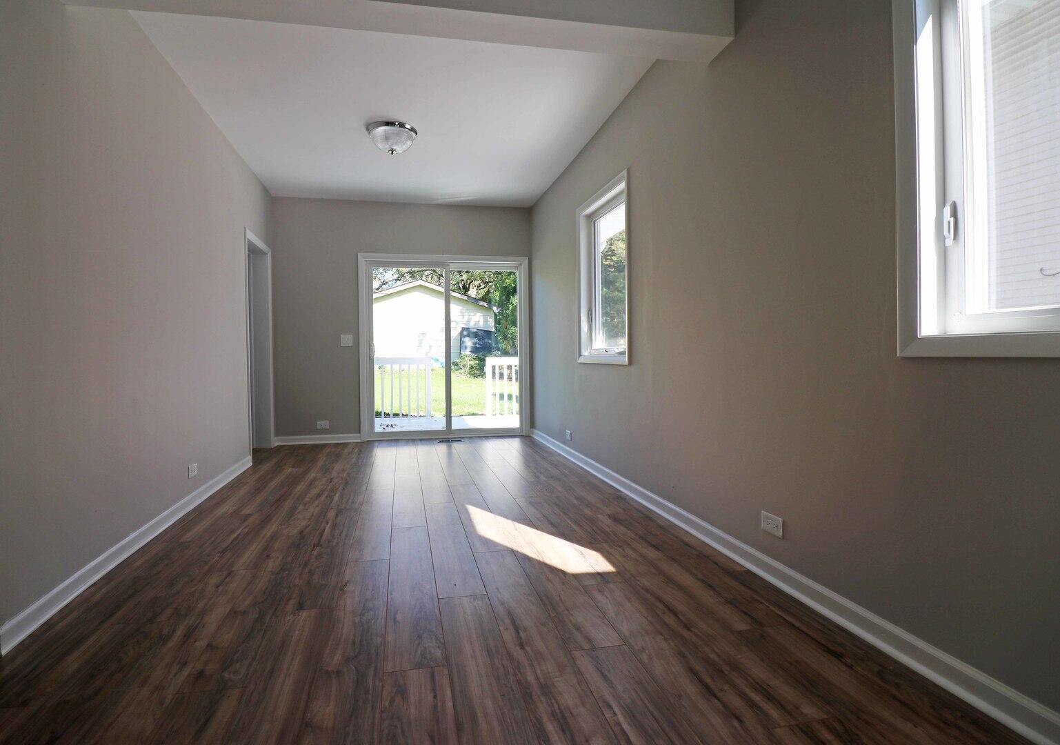 19364 W Fairview Drive