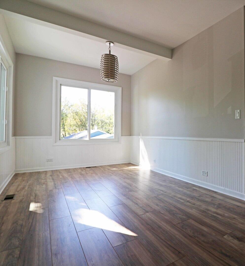 19364 W Fairview Drive
