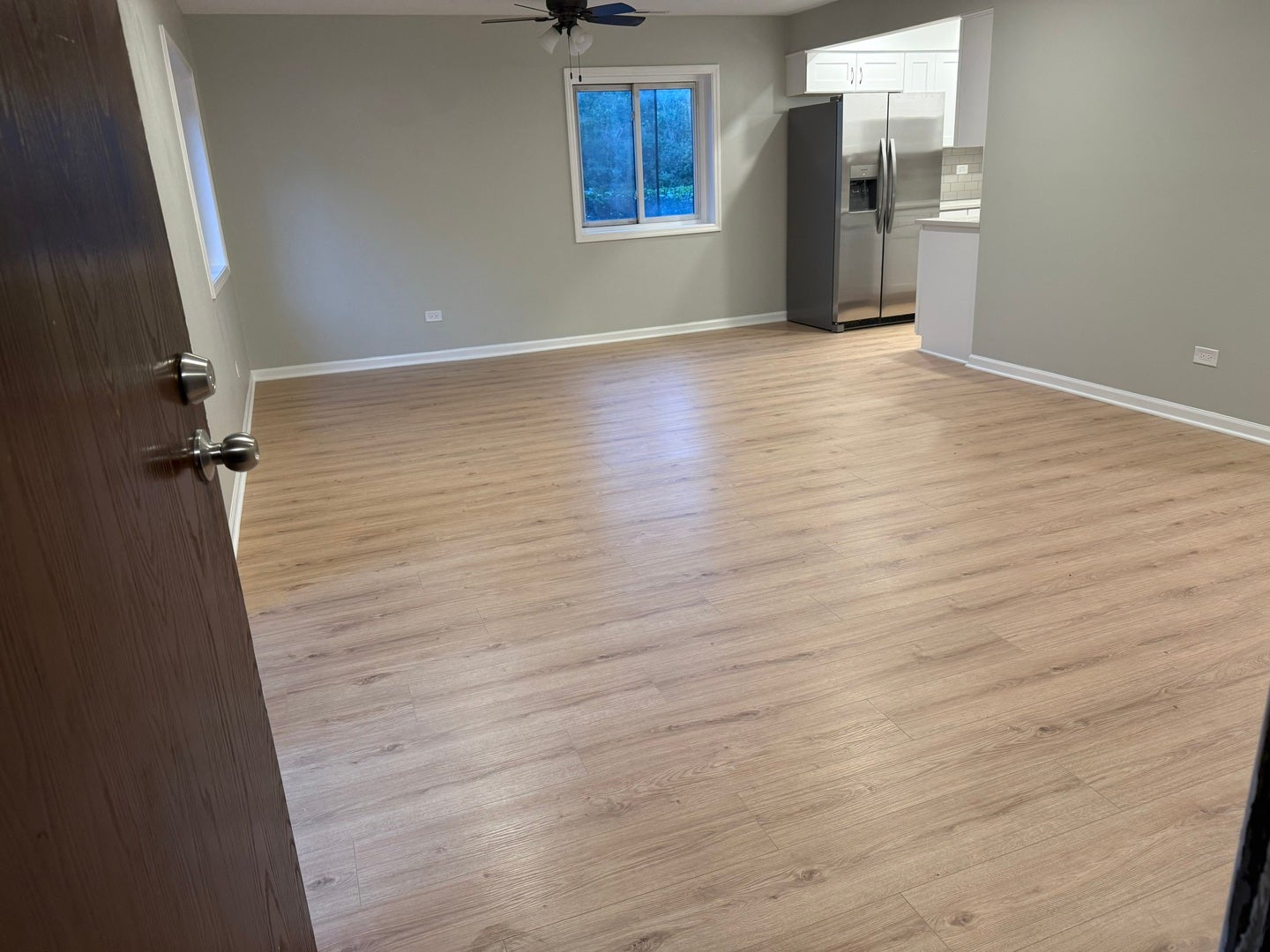 1785 W ALGONQUIN Road 1A