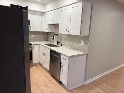 Tiny photo for 1785 W ALGONQUIN Road #1A, Mount Prospect, IL 60056 (MLS # 12726485)