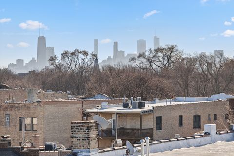 Tiny photo for 2745 W Lawrence Avenue #3W, Chicago, IL 60625 (MLS # 12540667)