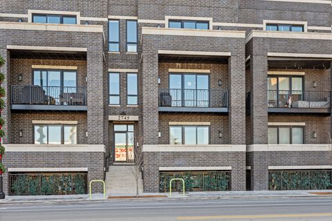 Photo of 2745 W Lawrence Avenue #3W, Chicago, IL 60625 (MLS # 12540667)