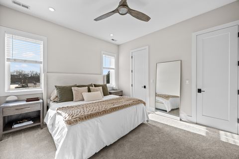 Tiny photo for 2745 W Lawrence Avenue #3W, Chicago, IL 60625 (MLS # 12540667)