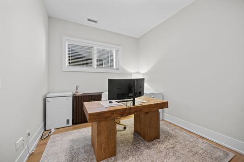 Tiny photo for 2745 W Lawrence Avenue #3W, Chicago, IL 60625 (MLS # 12540667)