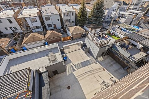 Tiny photo for 2745 W Lawrence Avenue #3W, Chicago, IL 60625 (MLS # 12540667)