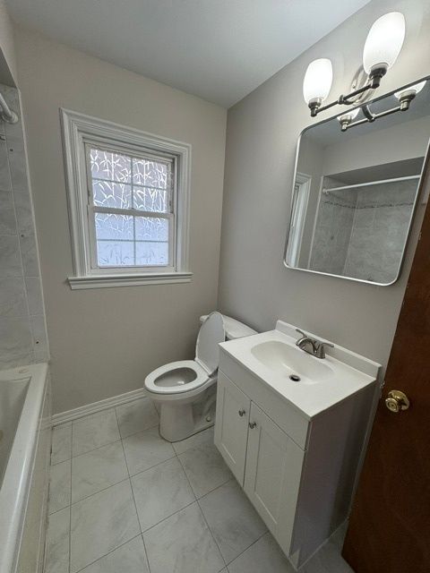 Tiny photo for 3846 W Touhy Avenue, Lincolnwood, IL 60712 (MLS # 12467959)