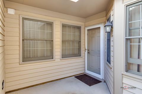 Tiny photo for 3209 N Daniels Court, Arlington Heights, IL 60004 (MLS # 12685450)