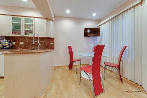 Tiny photo for 3209 N Daniels Court, Arlington Heights, IL 60004 (MLS # 12685450)