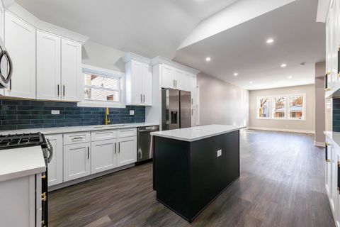 Tiny photo for 5552 S Shields Avenue, Chicago, IL 60621 (MLS # 12624143)