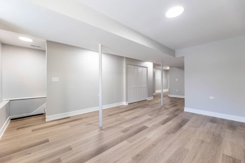 Tiny photo for 5552 S Shields Avenue, Chicago, IL 60621 (MLS # 12624143)