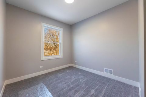 Tiny photo for 5552 S Shields Avenue, Chicago, IL 60621 (MLS # 12624143)