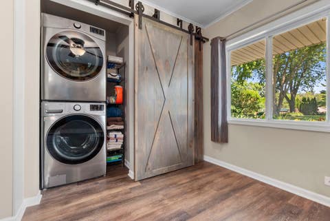 Tiny photo for 1001 63rd Place, La Grange Highlands, IL 60525 (MLS # 12738003)