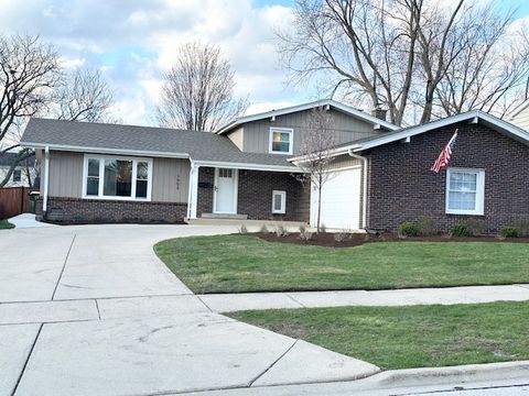 1002 W Noyes Street Arlington Heights IL 60005