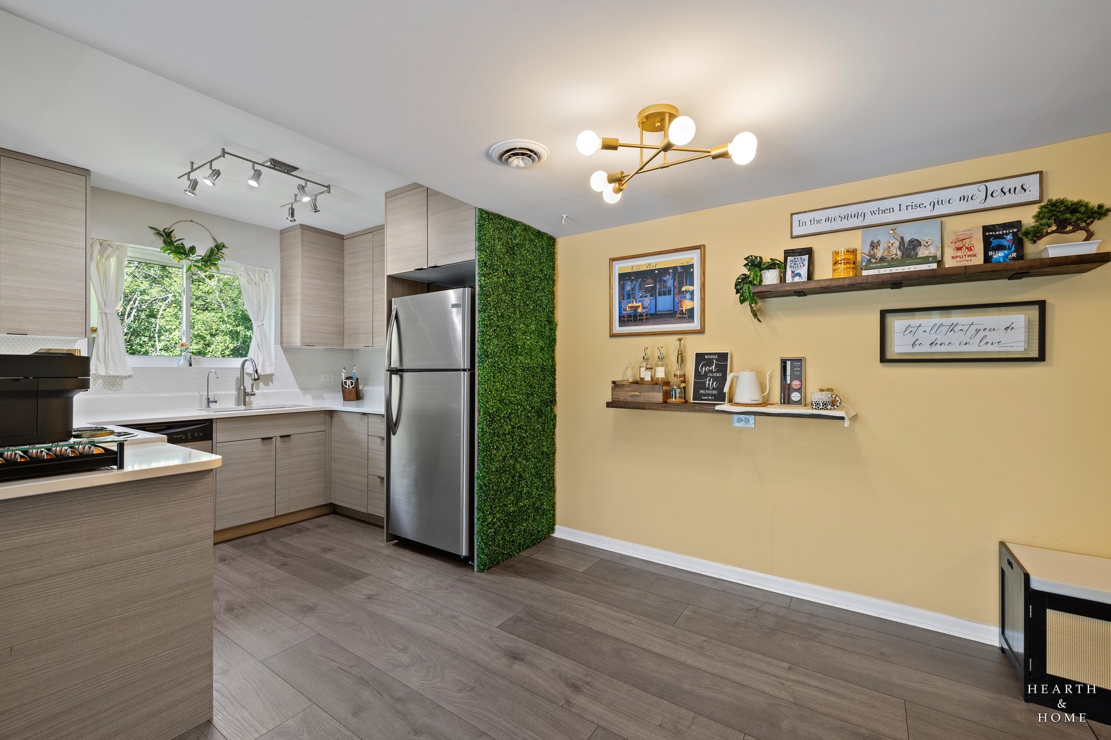 191 Hillcrest Terrace 2A