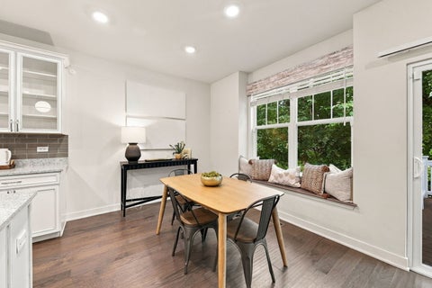 Tiny photo for 617 Riverbank Court, Geneva, IL 60134 (MLS # 12789065)