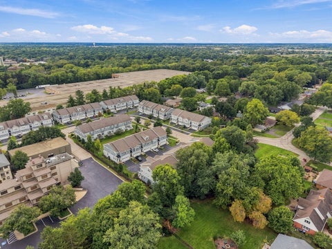 Tiny photo for 617 Riverbank Court, Geneva, IL 60134 (MLS # 12789065)