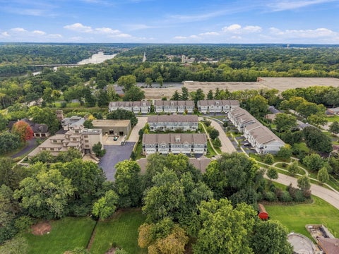 Tiny photo for 617 Riverbank Court, Geneva, IL 60134 (MLS # 12789065)