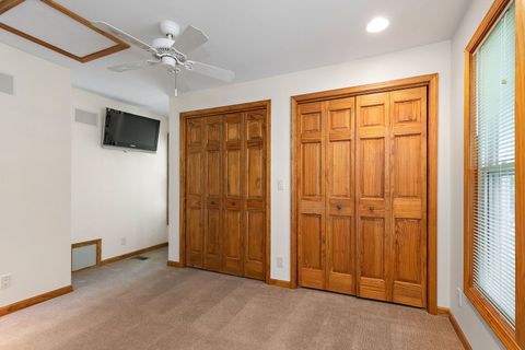 Tiny photo for 215 Evans Avenue, DeKalb, IL 60115 (MLS # 12641149)