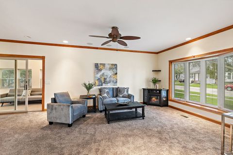 Tiny photo for 215 Evans Avenue, DeKalb, IL 60115 (MLS # 12641149)