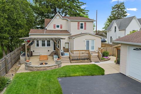 Tiny photo for 215 Evans Avenue, DeKalb, IL 60115 (MLS # 12641149)