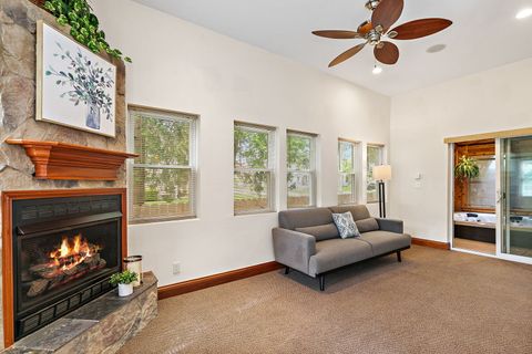 Tiny photo for 215 Evans Avenue, DeKalb, IL 60115 (MLS # 12641149)