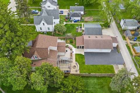 Tiny photo for 215 Evans Avenue, DeKalb, IL 60115 (MLS # 12641149)