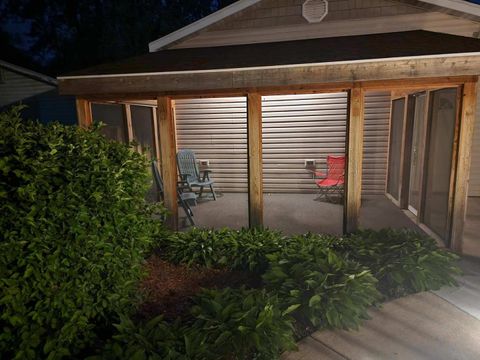 Tiny photo for 215 Evans Avenue, DeKalb, IL 60115 (MLS # 12641149)