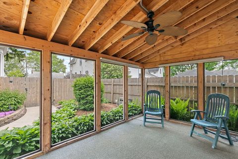 Tiny photo for 215 Evans Avenue, DeKalb, IL 60115 (MLS # 12641149)